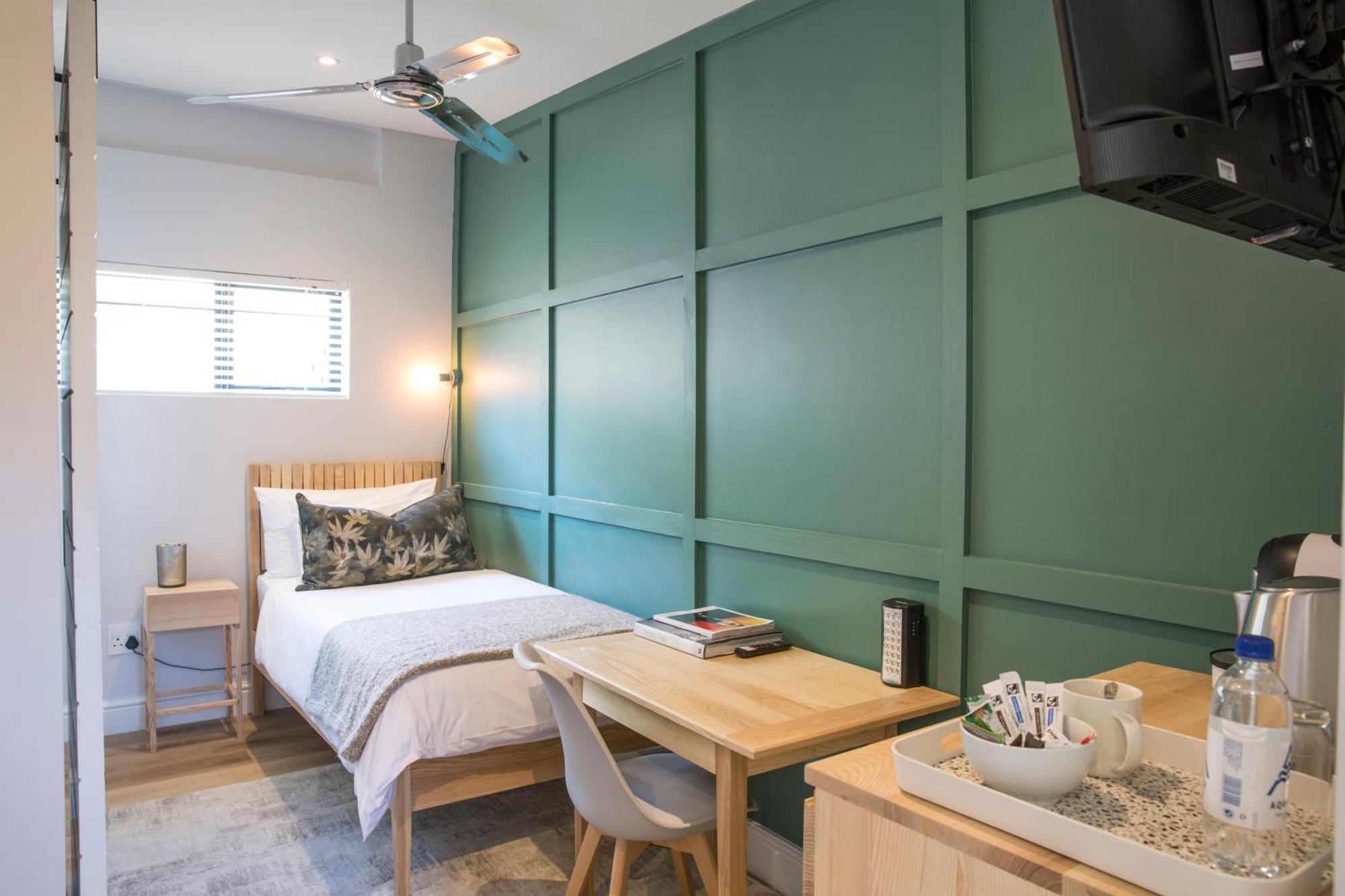 Antrim Boutique Hotel By Totalstay Kaapstad Kamer foto