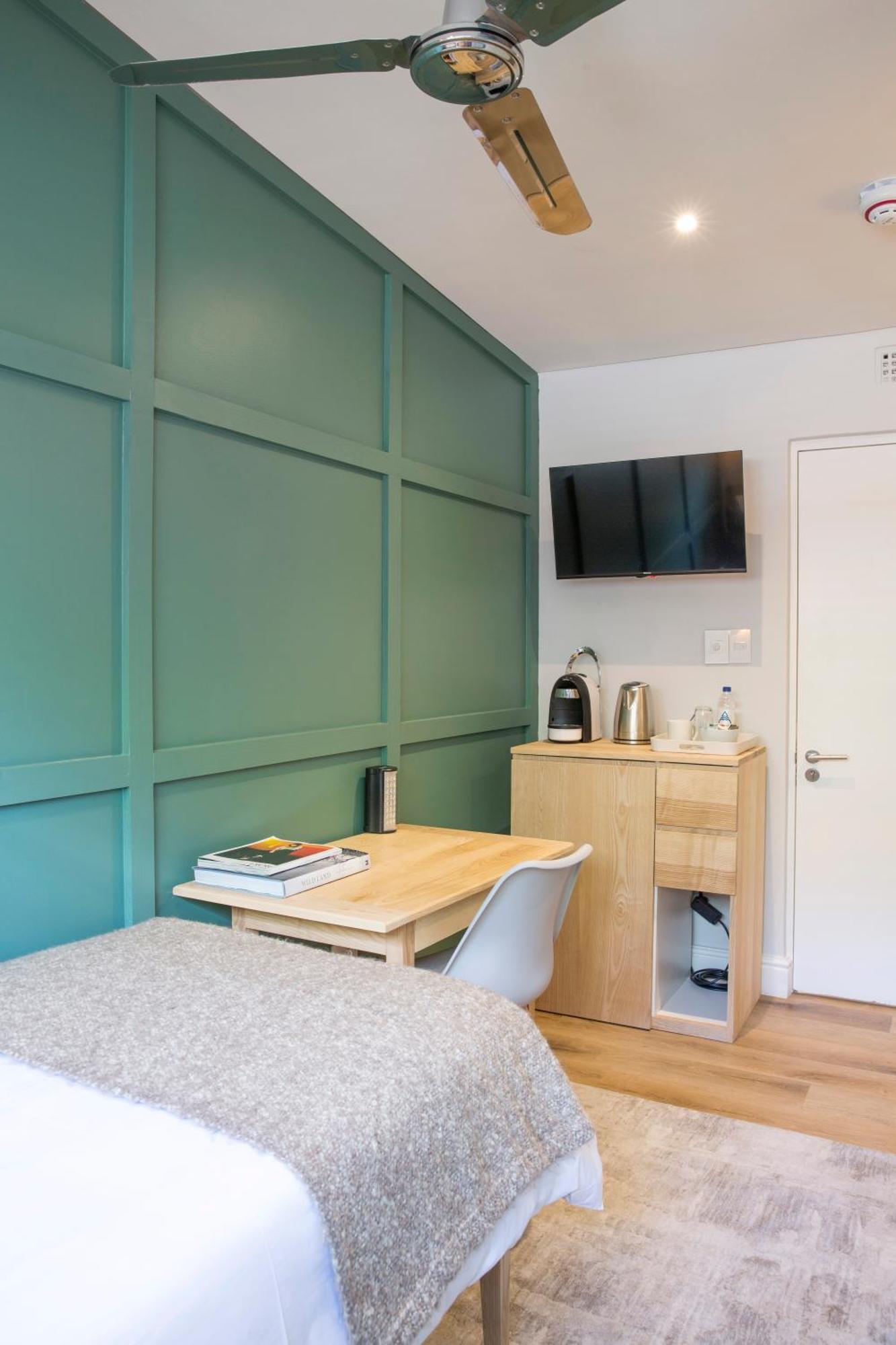 Antrim Boutique Hotel By Totalstay Kaapstad Kamer foto